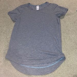 ivivva grey shirt